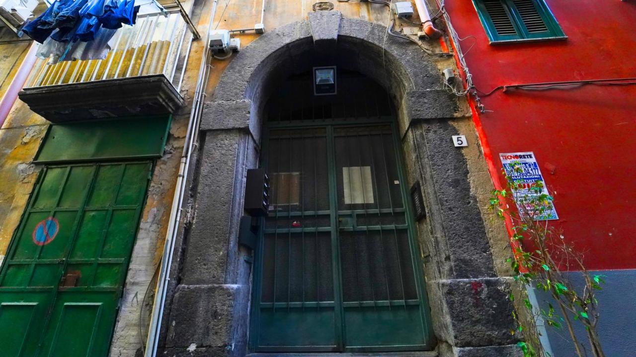 Neapolitan Flat B&B Екстериор снимка